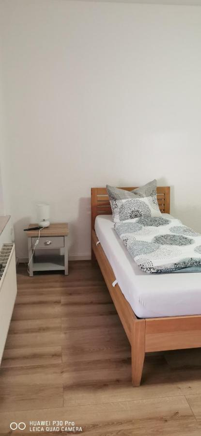 Monteurwohnung 1 Bitterfeld Екстер'єр фото