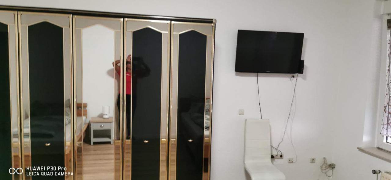 Monteurwohnung 1 Bitterfeld Екстер'єр фото