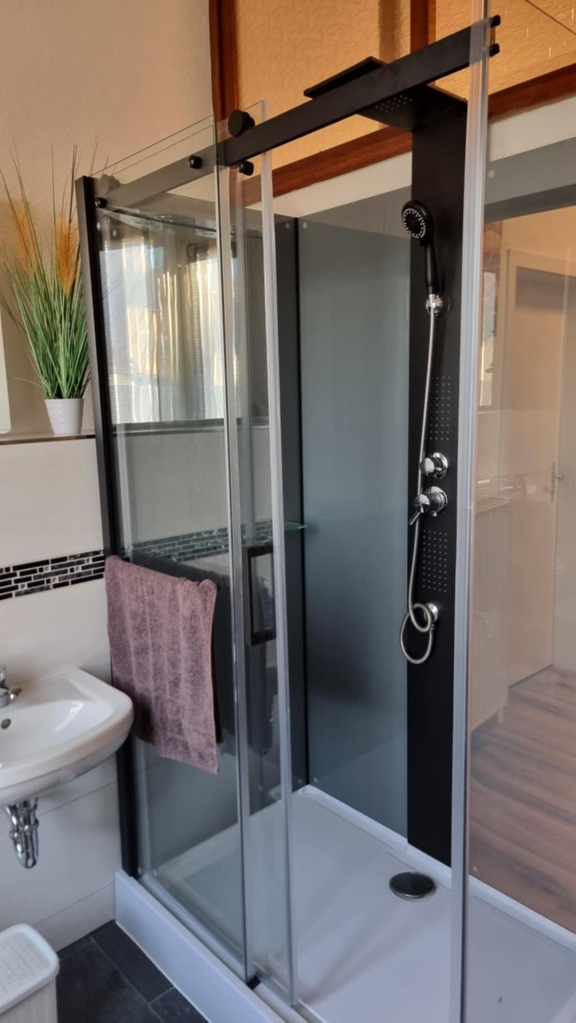 Monteurwohnung 1 Bitterfeld Екстер'єр фото